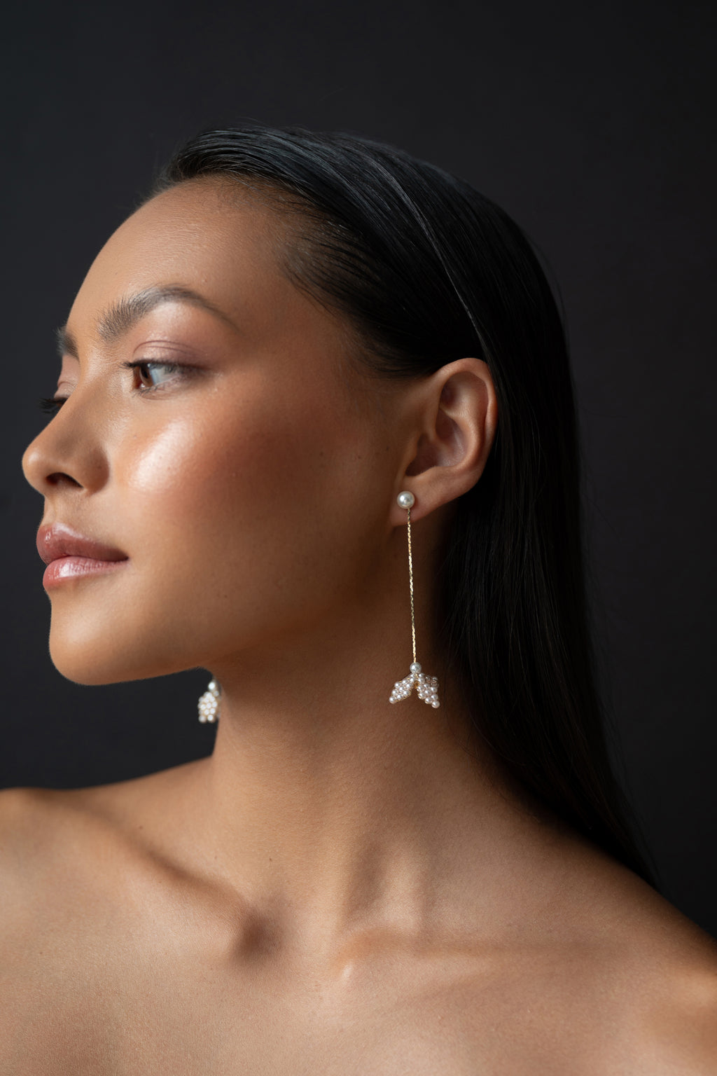 ABE Earrings 43470 Edited 2400x3600