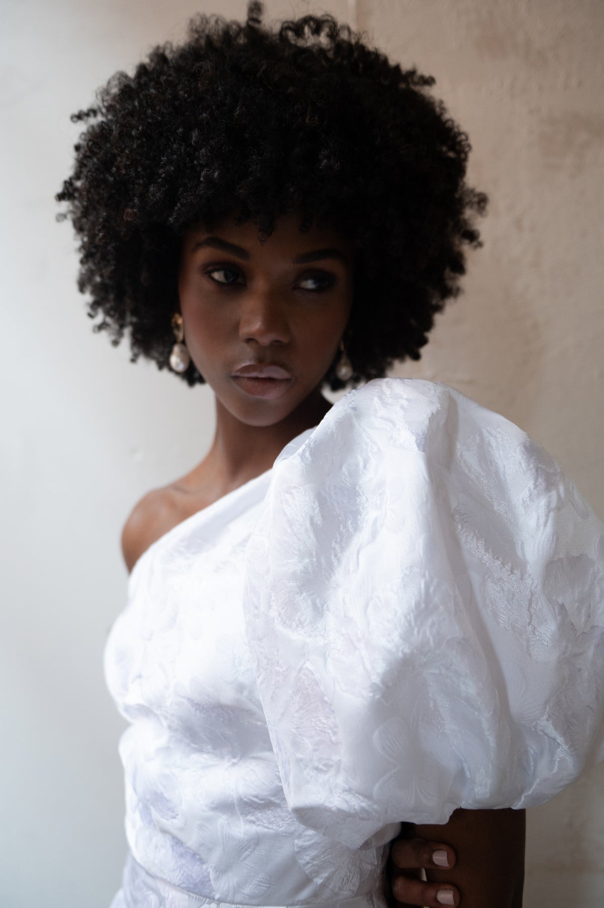 Adley 4357 Edited 2400x3600