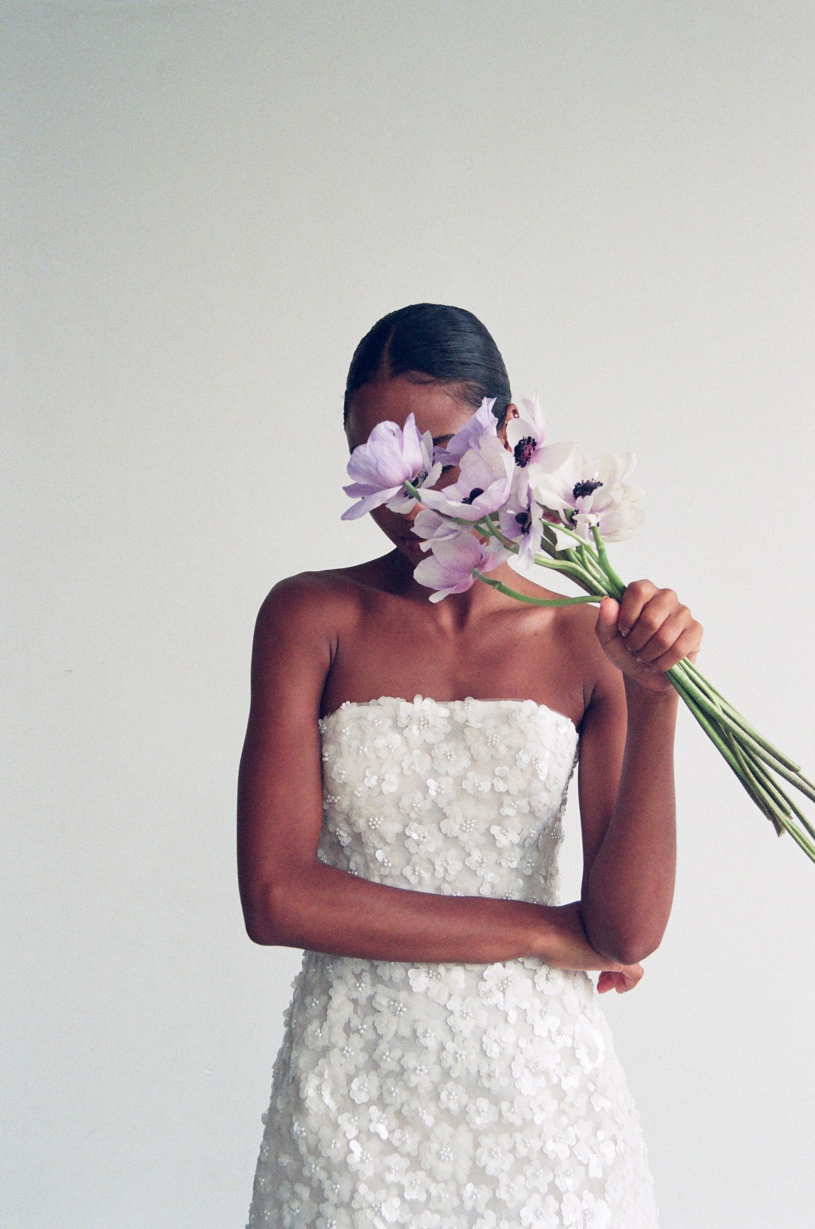 16 Chic Bridal Shower Dresses