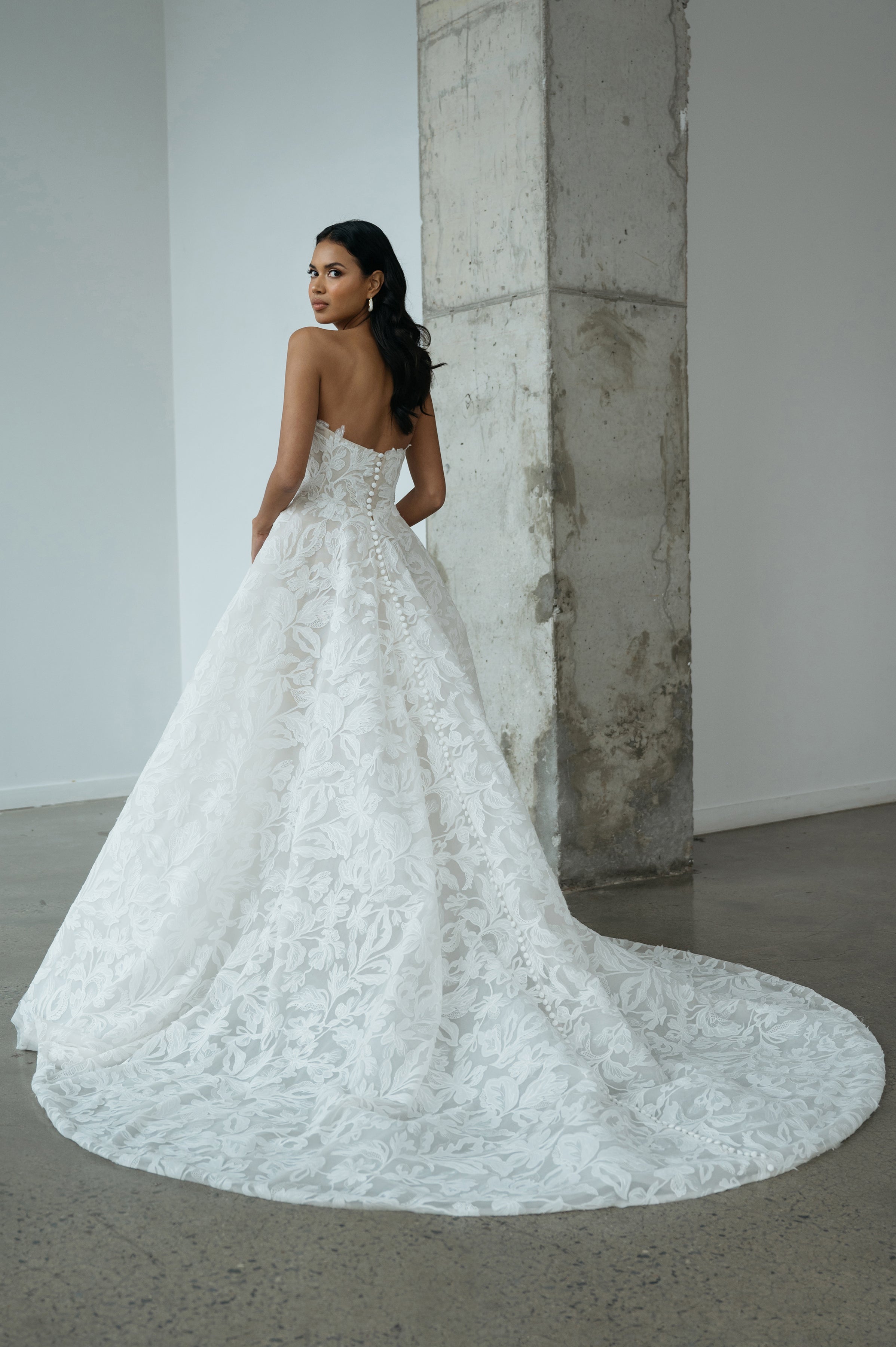 Ezra – Jenny Yoo