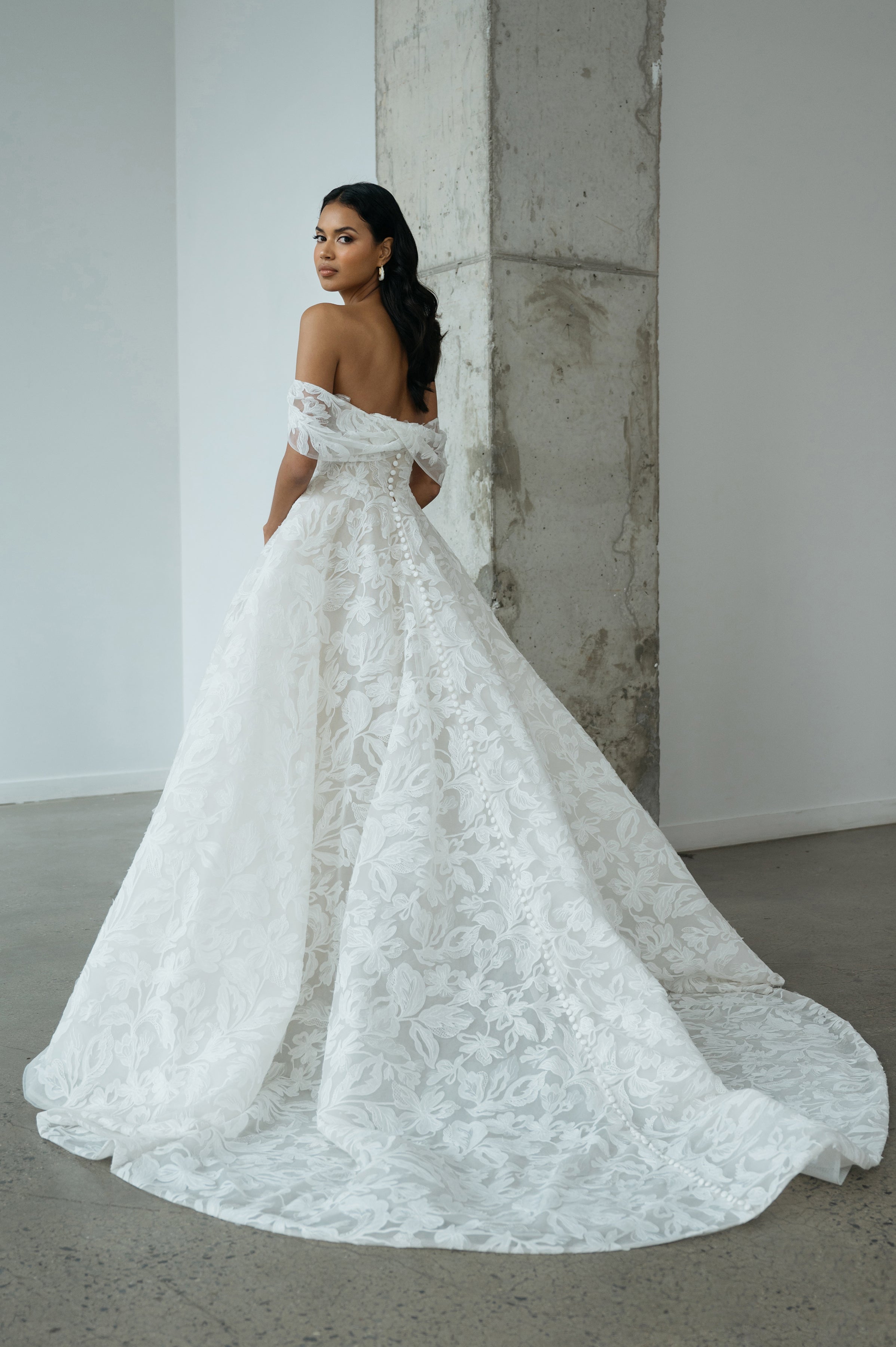 Ezra – Jenny Yoo