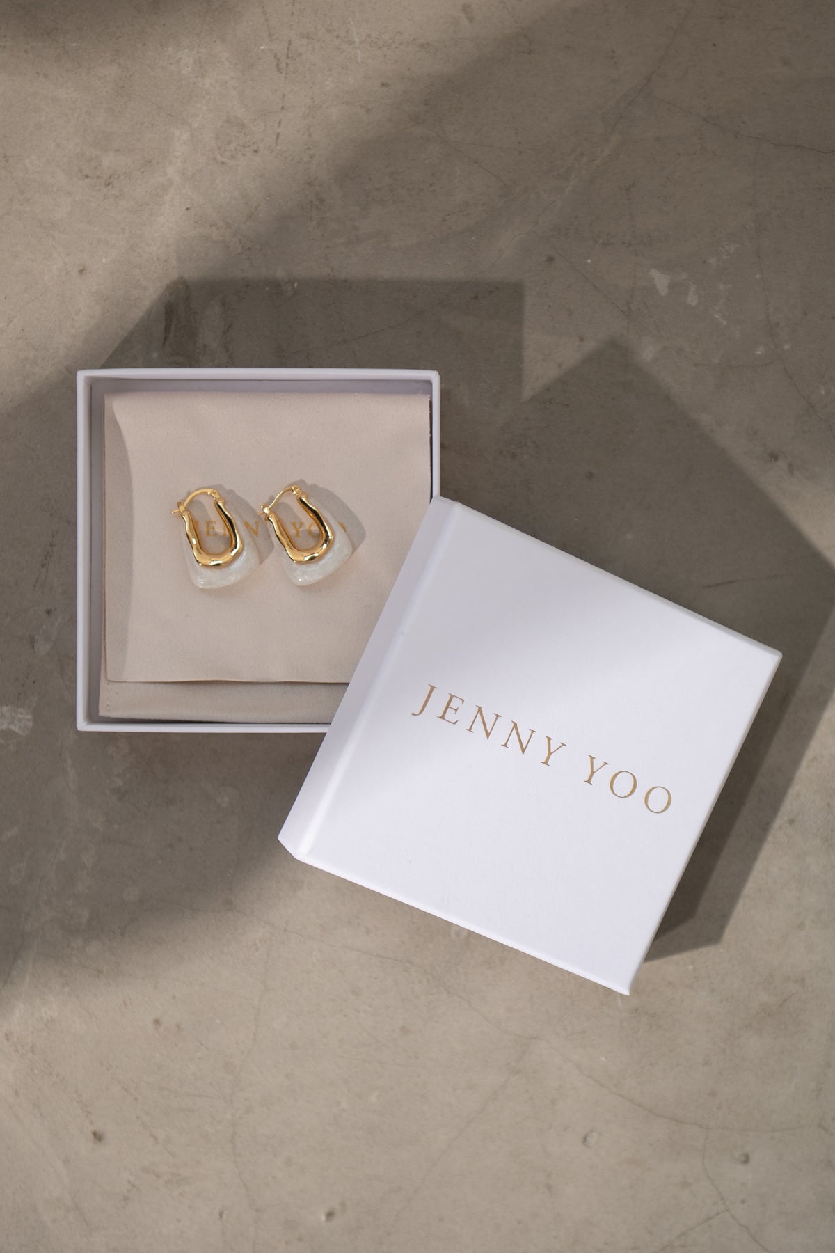 Earring Boxed 2400x3600 0009 MZ6 3943
