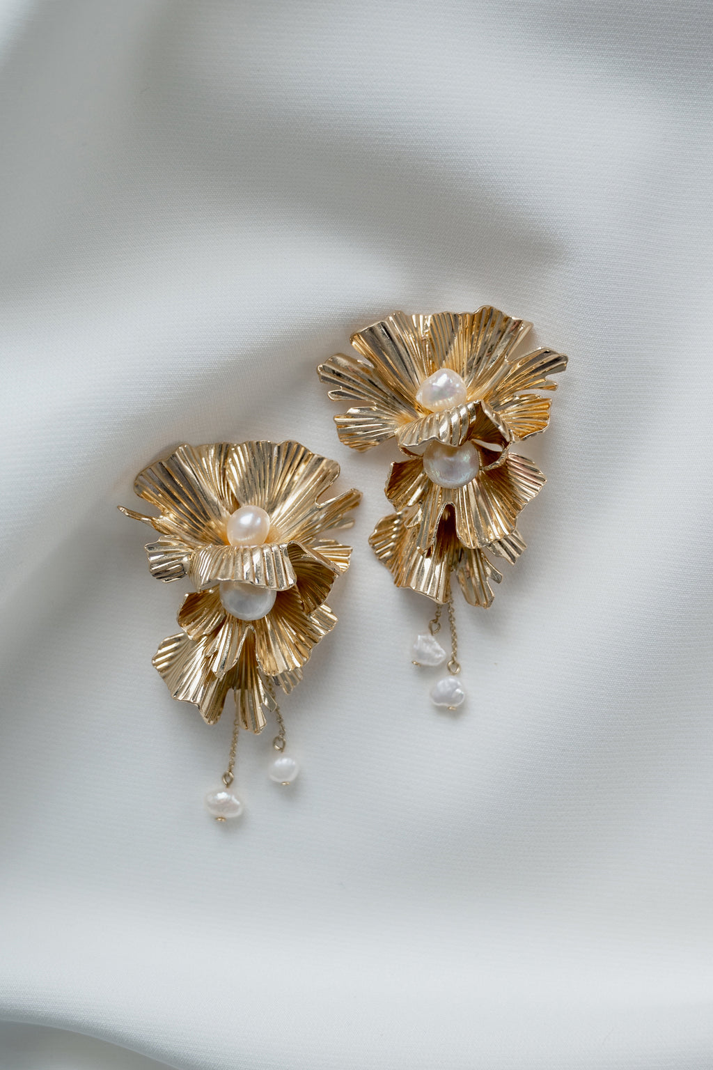 Earring Lotus 2025 Final 2400x3600