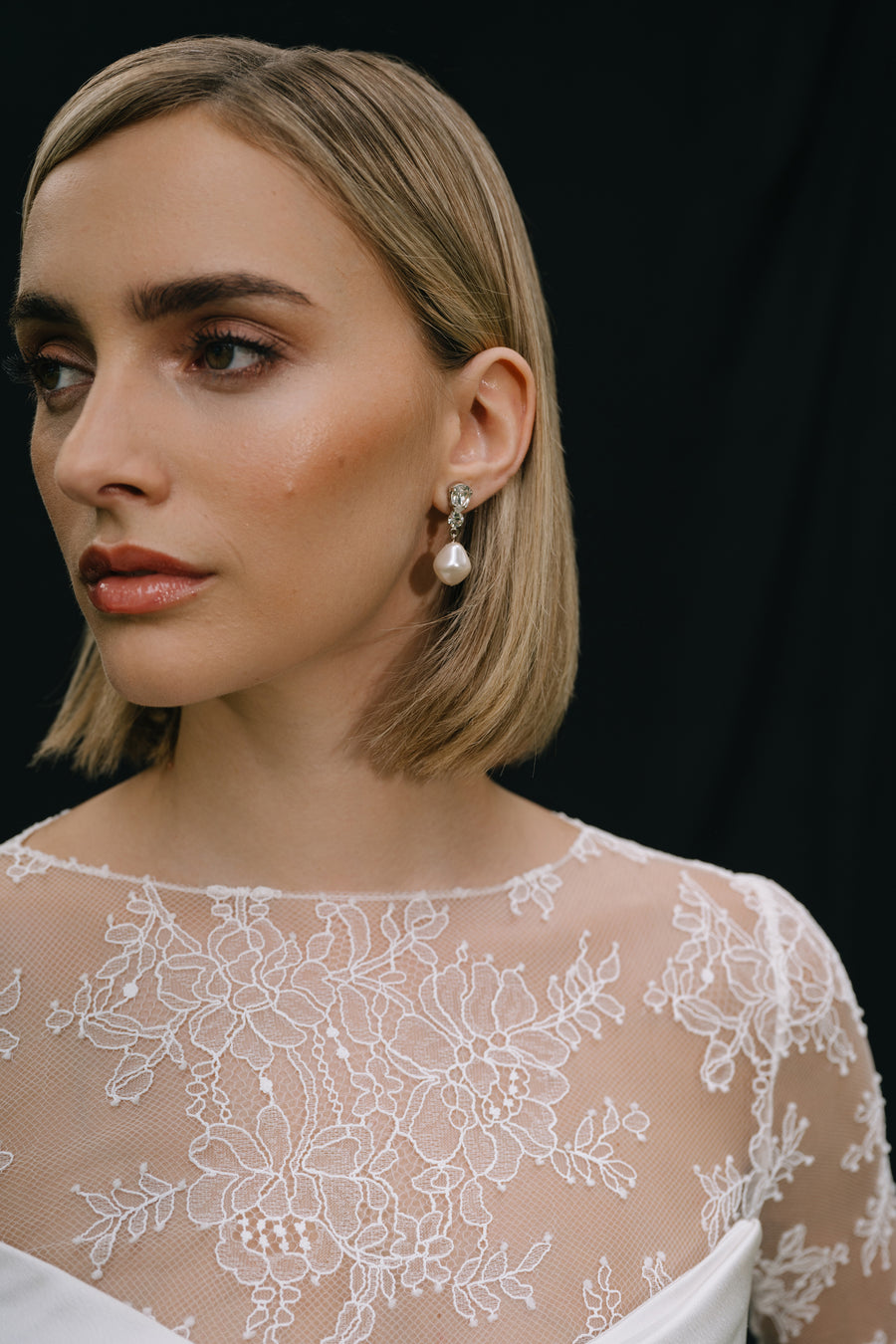 Earrings Kristina 40341 Edited 2400x3600