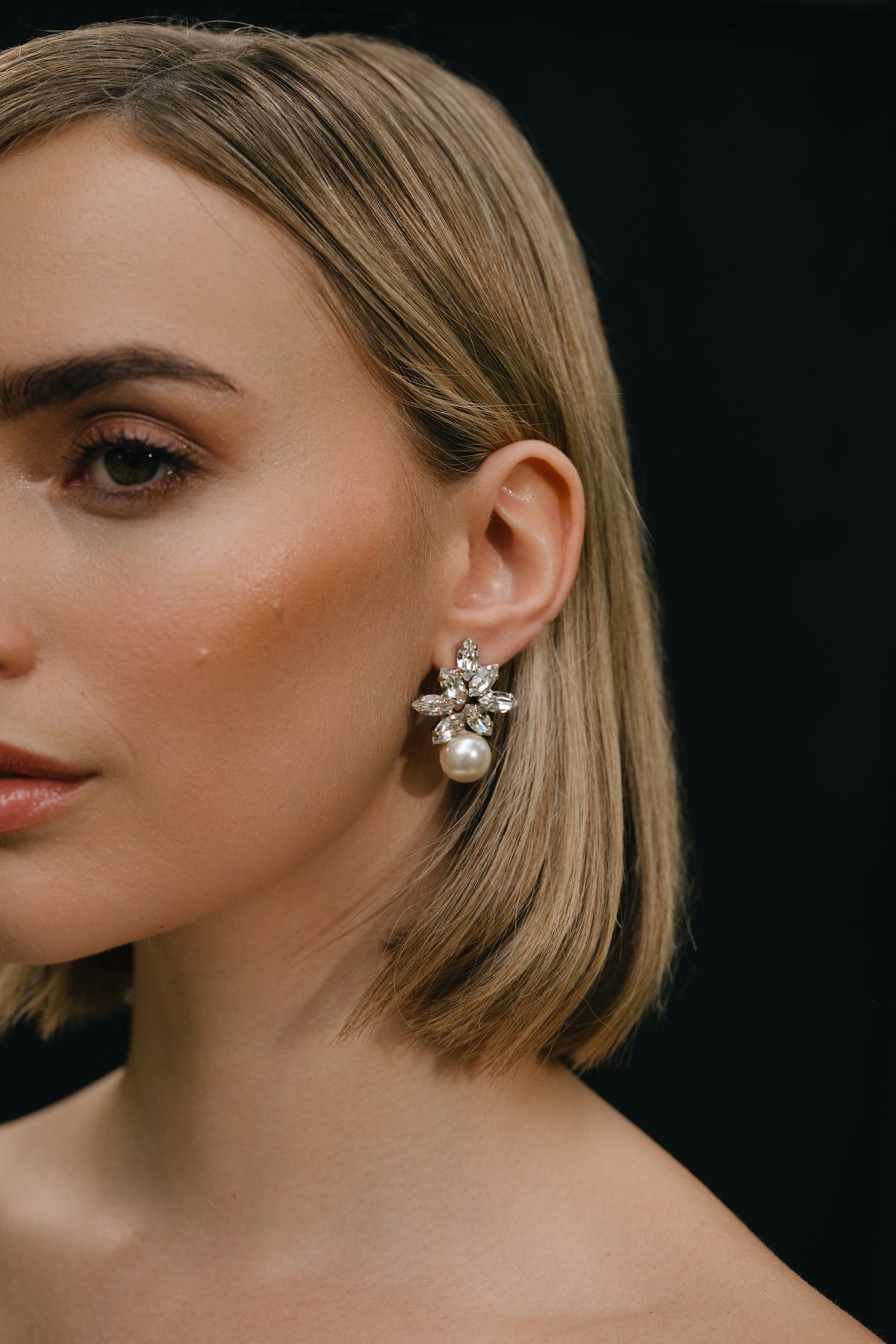 Earrings Liza 40639 Edited 2400x3600