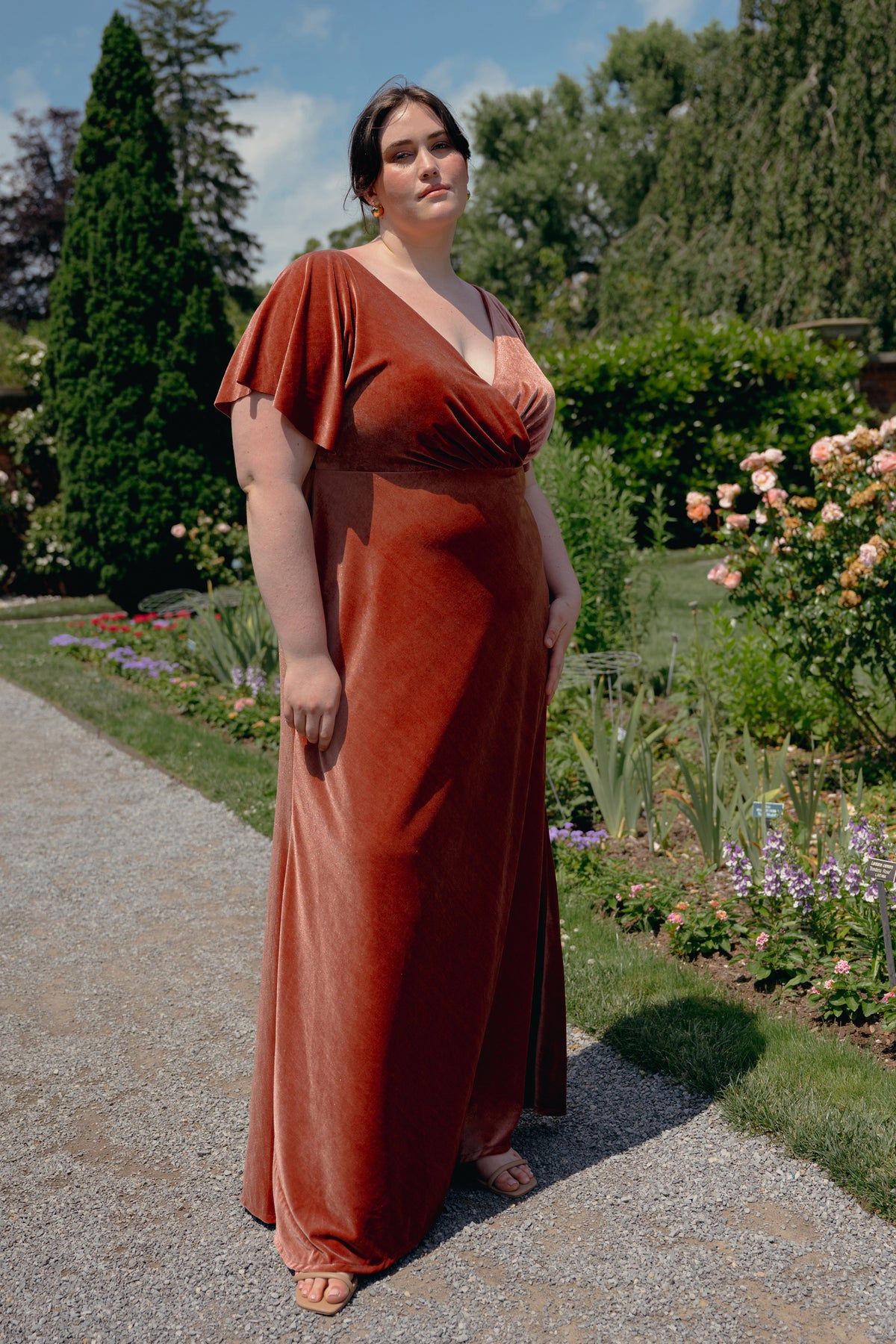 Ellis PlusSize 8156 Edited 2400x3600