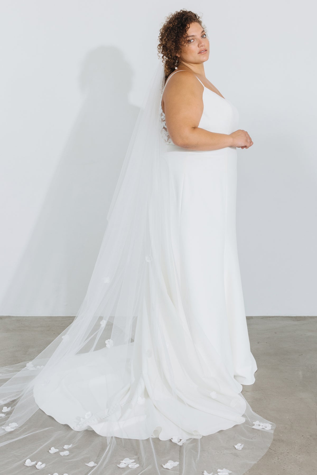 Jenny_Yoo_Bridal_Gabriel_Veil_1