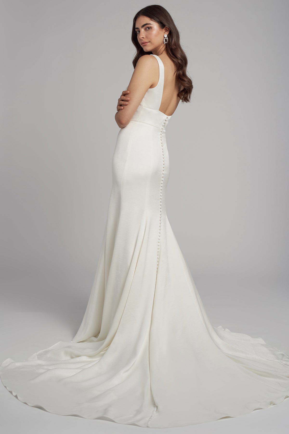 Jenny_by_Jenny_Yoo_Wedding_Dress_Jana_back