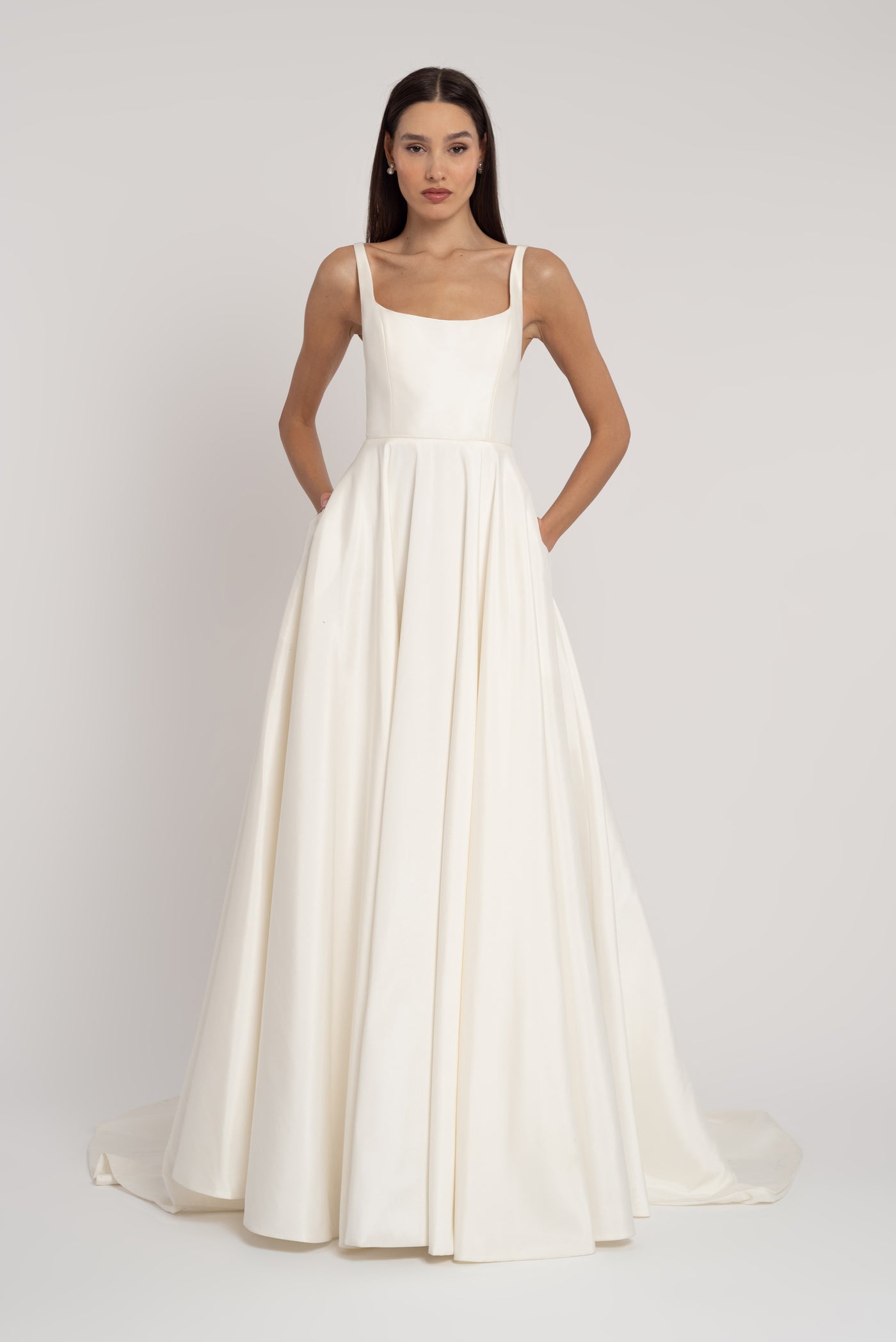 Classic A Line Wedding Dress with Straps and Scoop Neck