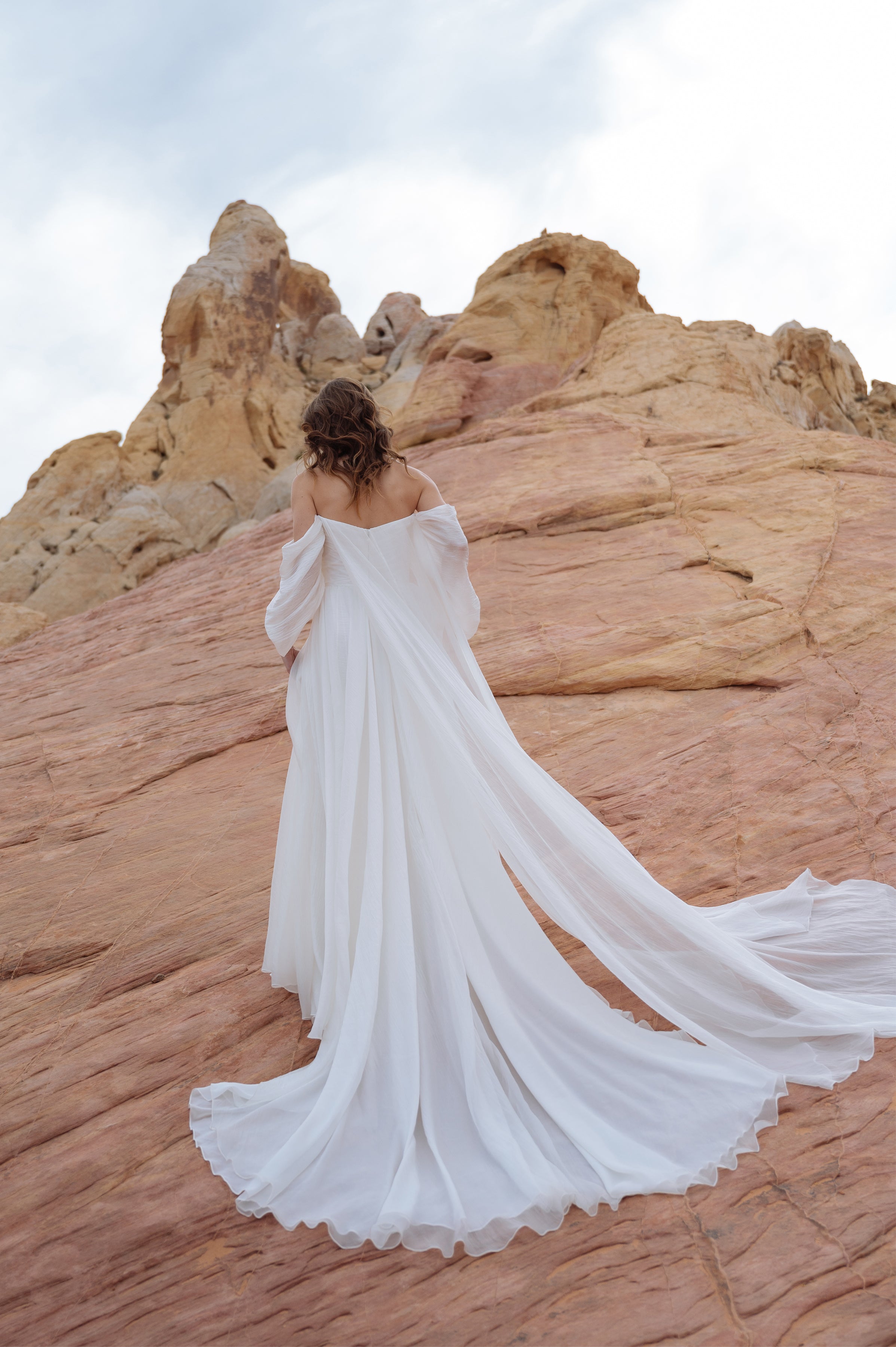 Noa – Jenny Yoo