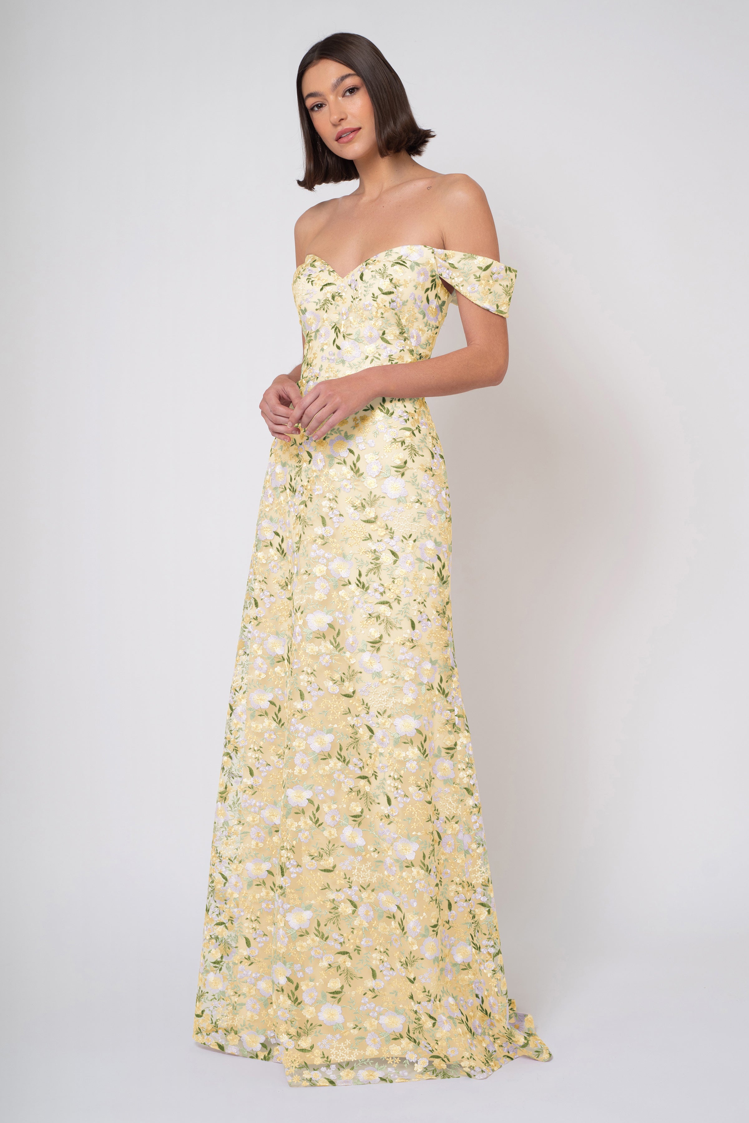 geenbee 花魁 Reina Ophelia Emb – Jenny Yoo