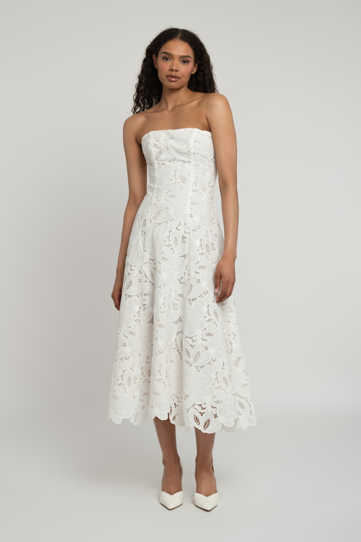 Frida - Ready to Ship / White / 0