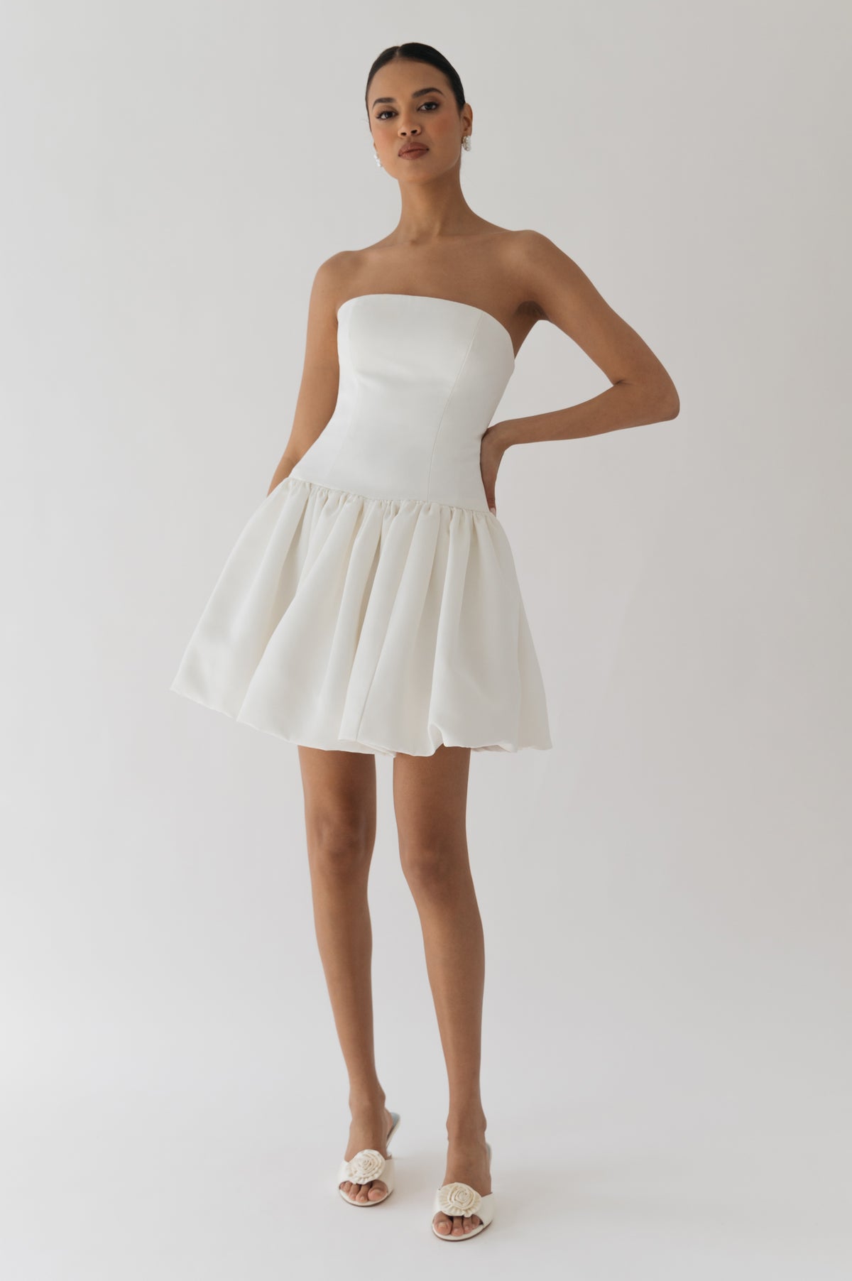 tinsley dress in beige MAJORELLE Tinsley Dress in Beige