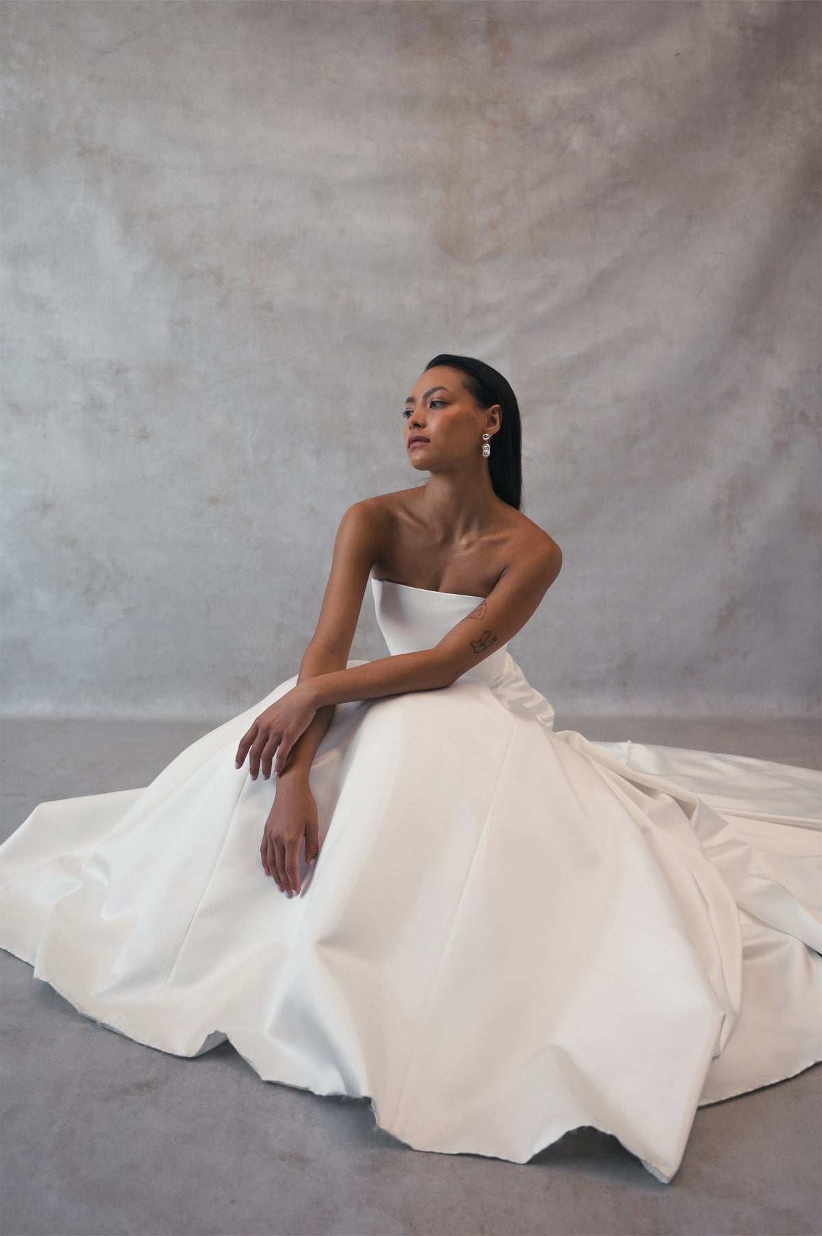 Vella – Jenny Yoo Vella – Jenny Yoo