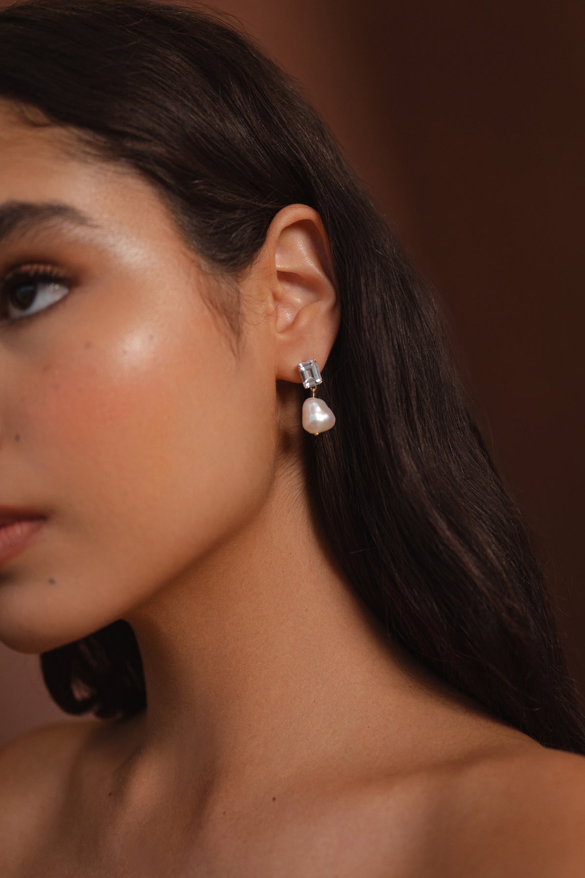 Vivian Earrings 35781 Edited 2400x3600